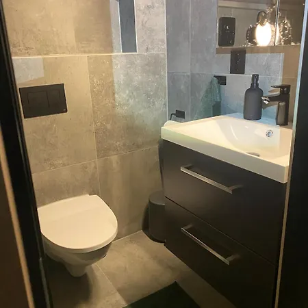 Vakantiehuis In And Out In The Middle Of The Slopes Favang