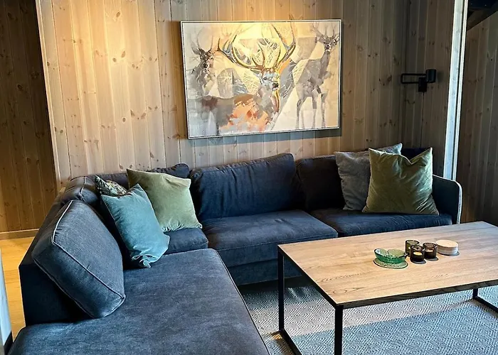 In And Out In The Middle Of The Slopes