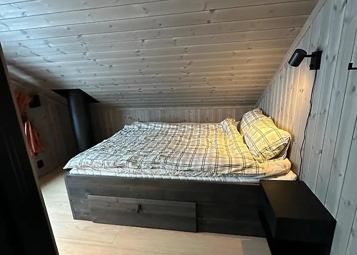 度假居 In And Out In The Middle Of The Slopes Favang