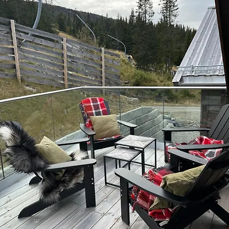 In And Out In The Middle Of The Slopes