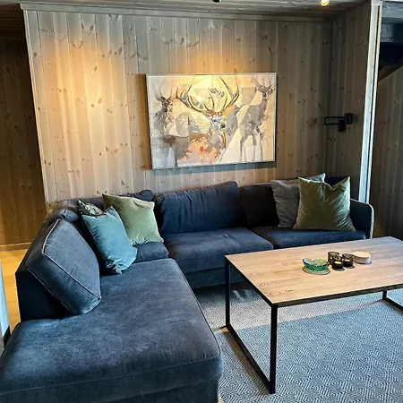 In And Out In The Middle Of The Slopes